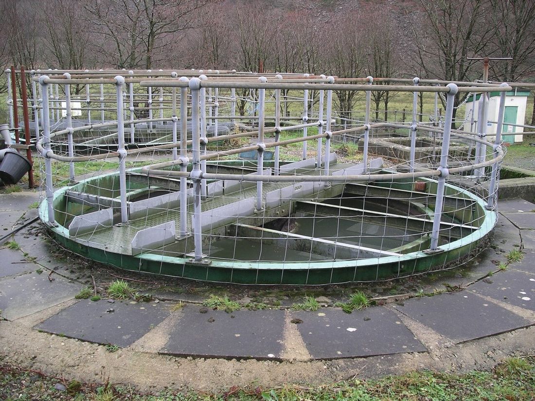 A circular sedimentation tank at a wastewater treatment works